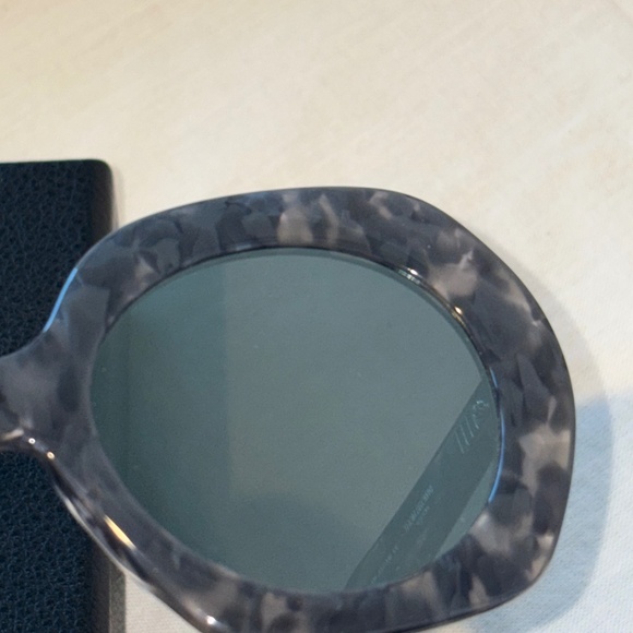 THOM BROWNE | Round Gray Tortoise Acetate Silver Mirror Lens Sunglasses | 54 mm - Picture 14 of 14